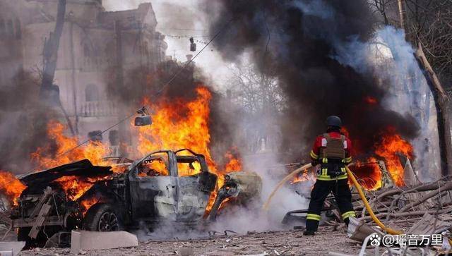 皇冠信用网怎么弄_乌军官被炸死皇冠信用网怎么弄！俄欧5年内有一战？特朗普要泽连斯基为冲突负责