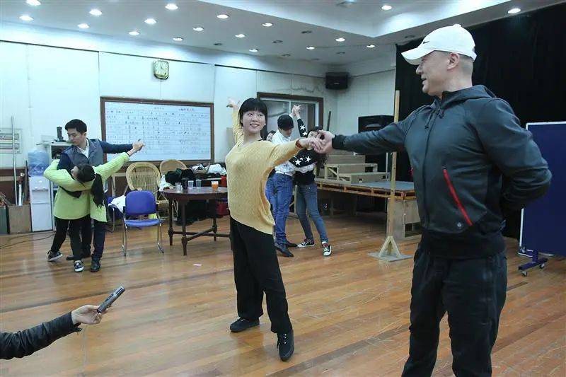 皇冠信用出租足球_上海著名演员因病去世皇冠信用出租足球，年仅50岁，网友：不敢相信！