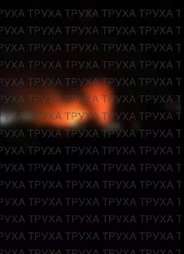 皇冠信用盘平台出租
_炸弹药库皇冠信用盘平台出租
,炸兵营,3枚高超弹炸了北约军援,特朗普送普京大礼?