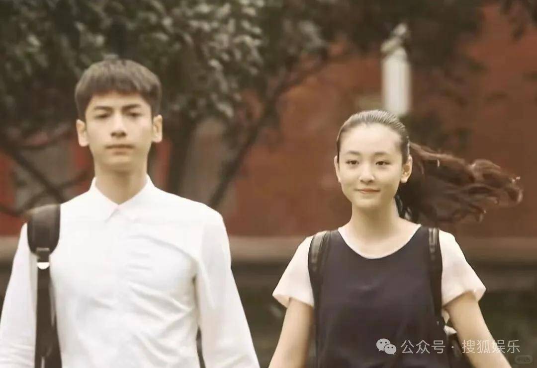 皇冠信用开号
_离婚三年又被拍到亲密逛超市皇冠信用开号
,他俩这是纯带娃还是真复合了?