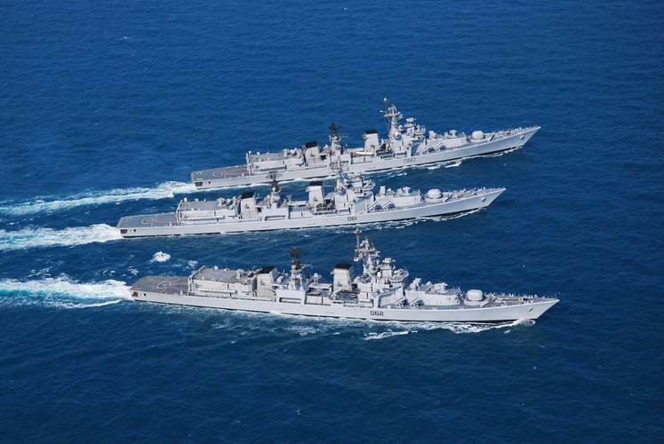 皇冠信用網怎么申请_10万艘渔船现身南海皇冠信用網怎么申请，马科斯自食其果，中方展现强硬立场，菲律宾如何应对？