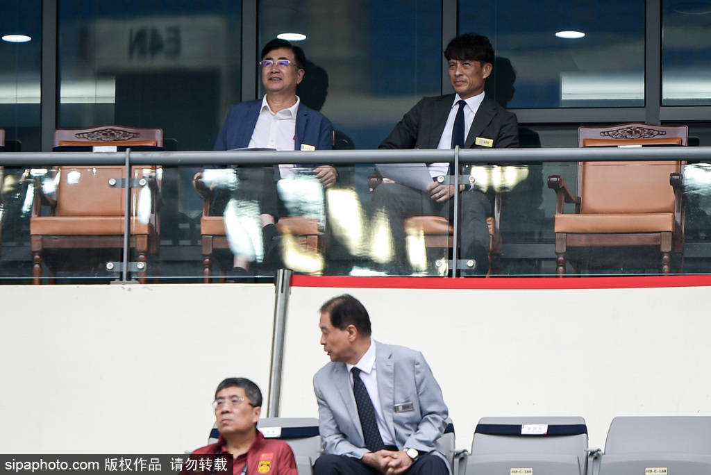 葡萄牙丙组联赛_上海德比战葡萄牙丙组联赛！申花1-2海港全场数据深度解析：控球与射门的较量