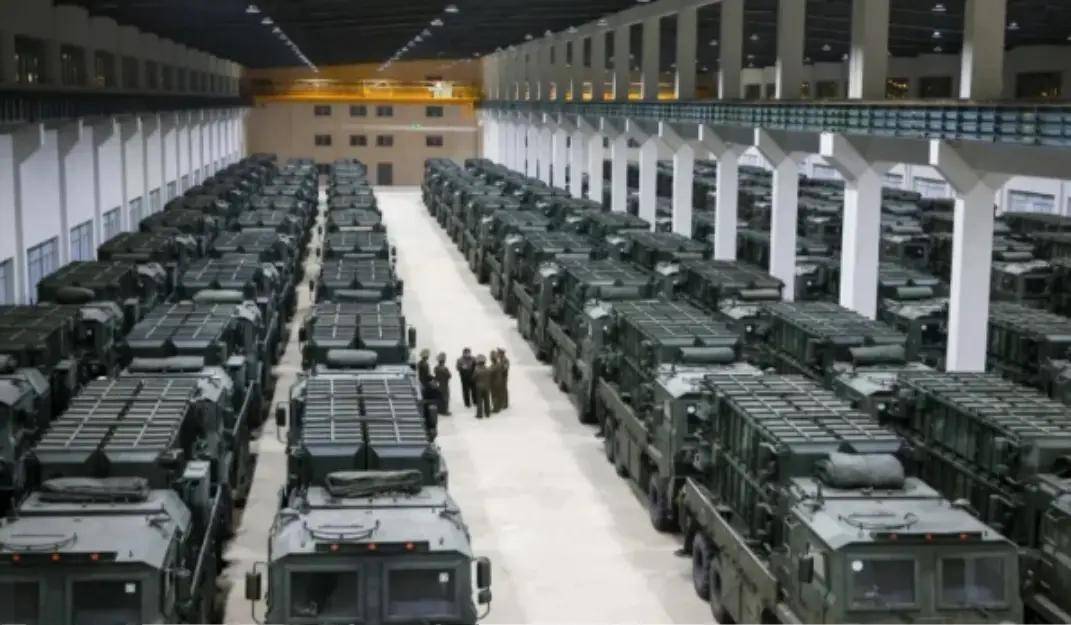 朝鲜用中国机床造导弹？美媒：金正恩大手一挥意大利乙组联赛，25000名工人入俄 | 意大利乙组联赛