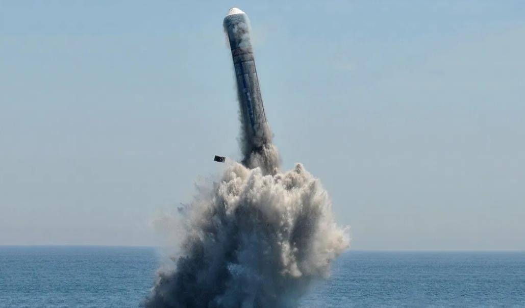 伯恩茅斯vs布莱顿 | 射程世界第一伯恩茅斯vs布莱顿，中国 “巨浪 - 3” 潜射导弹公开亮相，彰显国防实力